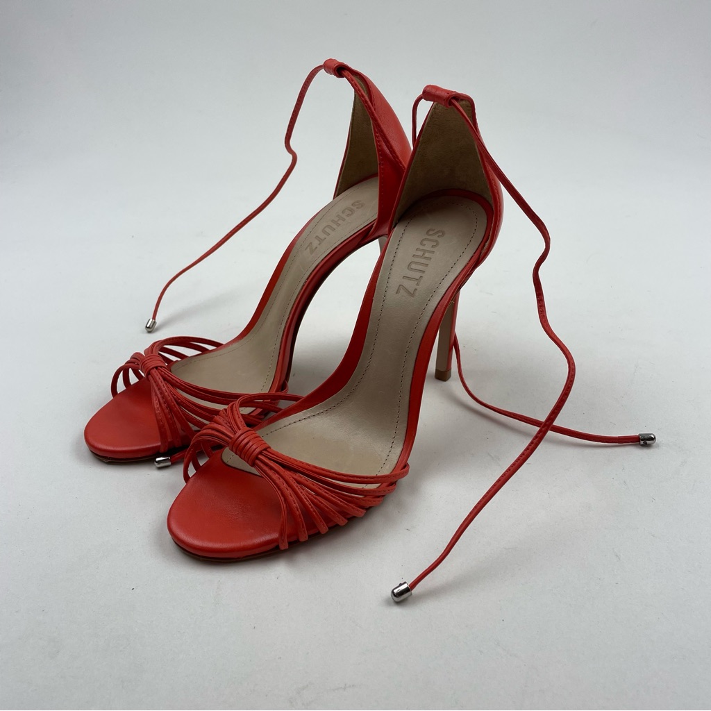 Schutz Leather Orange Pumps With Criss Cross In The Back Size 7b